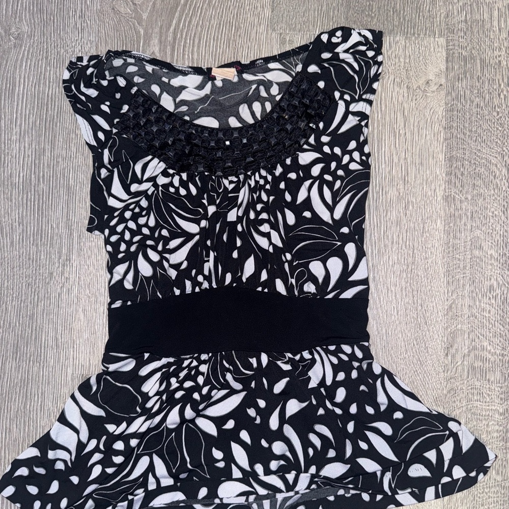 Stylish Black and White top